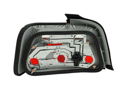 BMW (Sedan) Tail Light Set - Black Patch Performance - ANZO221216