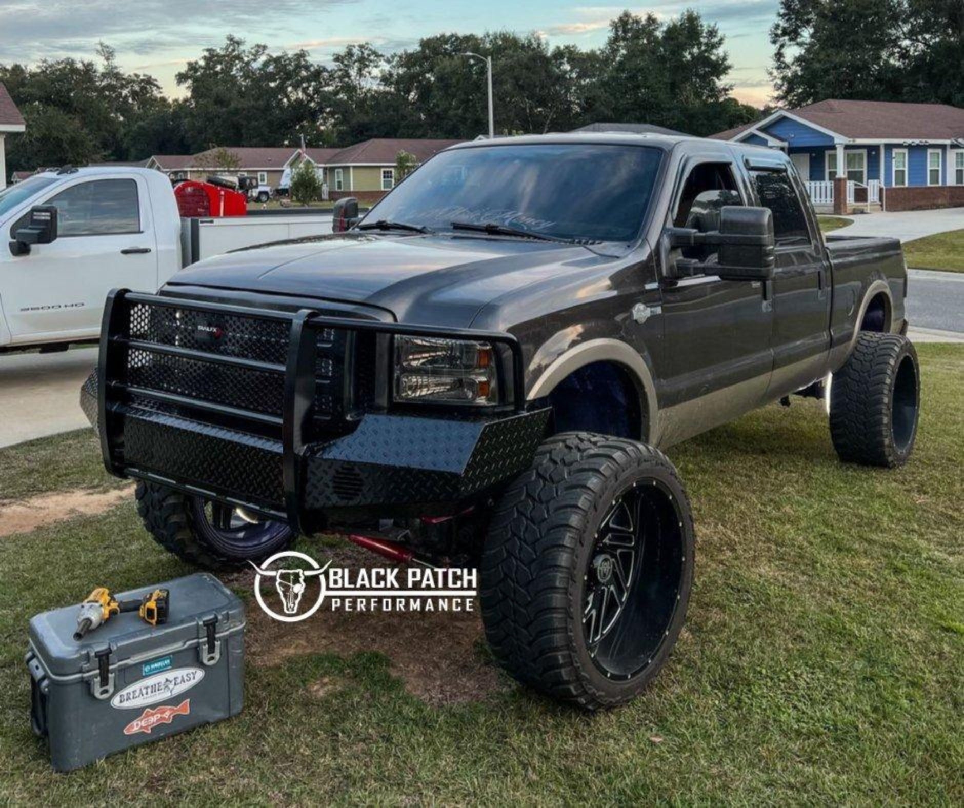 05-07 Ford F250/F350 Trail FX Front Diamond Plate Bumper - Made in the USA - Black Patch Performance - FX3002A