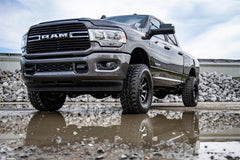 Rough Country 2.5 in Leveling Kit - 37775 - Black Patch Performance - ROUG37775