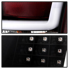 05-07 Chrysler 300 Tail Light Set - Black Patch Performance - SPYD5083326